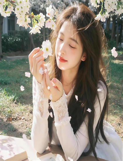 深入《密语十七小时》的世界：全面解读与深度分析，幕后花絮